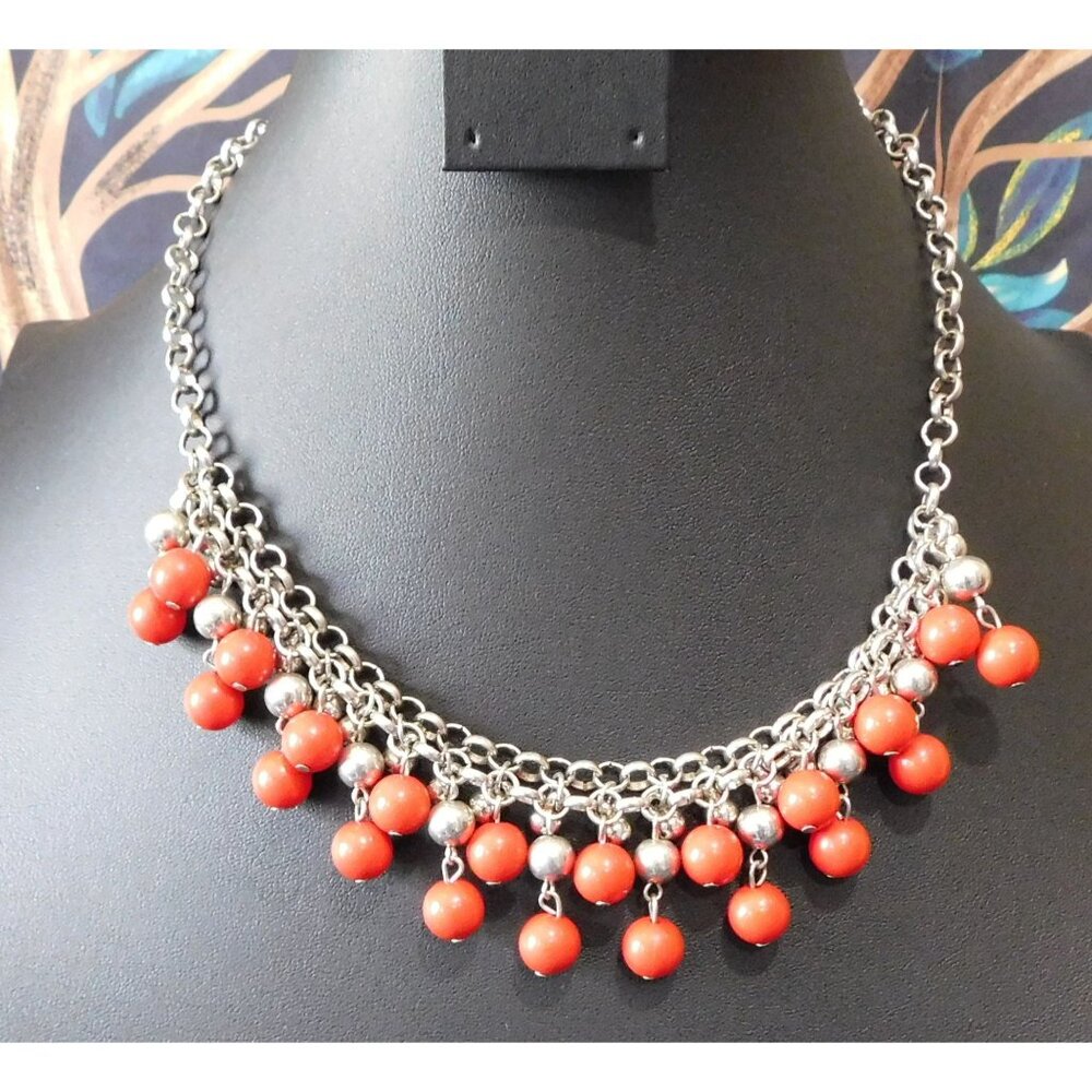 Elegant Bohemian Red And Silver Tone Ball Fringe Necklace